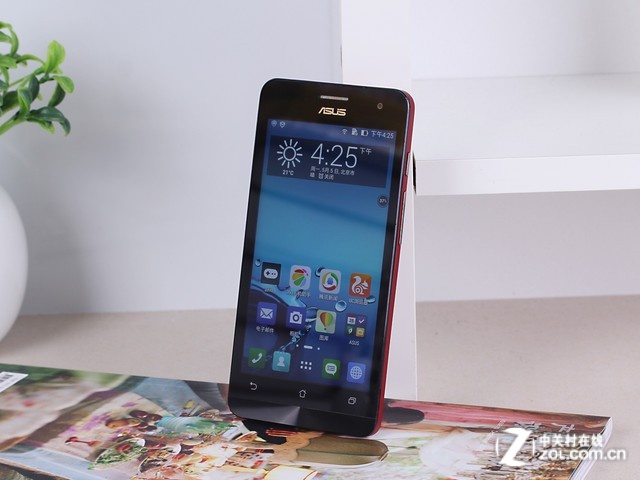 2GHz超快处理器 华硕Zenfone5易迅首发 