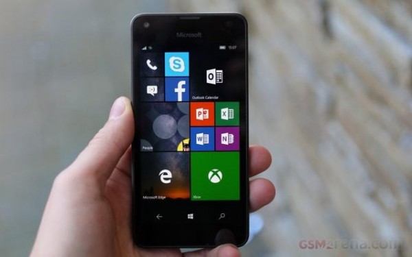 低端Win10手机 Lumia 550评测