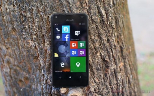 低端Win10手机 Lumia 550评测