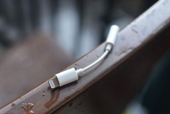 iPhone 7耳机转接线曝光：仅支持iOS 10