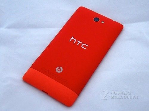 時尚+好價格 紅色移動版HTC 8S正促銷 