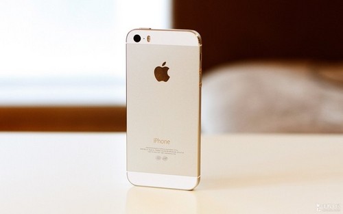 指纹识别iOS 7系统 港版苹果 5S到货 