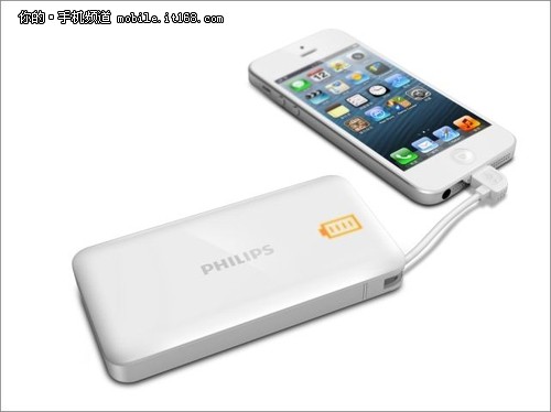 iPhone5S专用 飞利浦DLP3201V移动电源499元