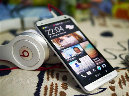 HTC HTC One 802w 联通3G手机(冰川银)WCDMA/GSM双卡双待双通非合约机 图片