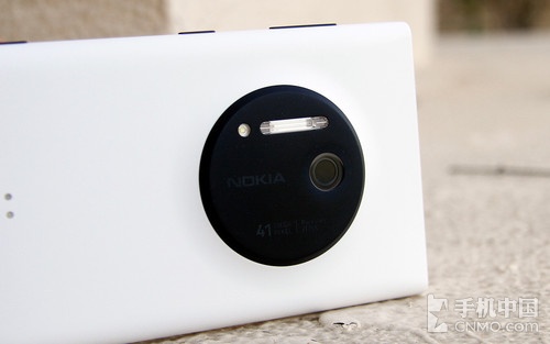 4100万像素WP8拍照旗舰 Lumia 1020评测 