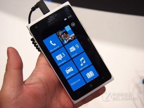 大屏视野WP体验 Nokia900济南售2280 