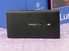 悲情的WP7元老 Nokia800报价仅1000元