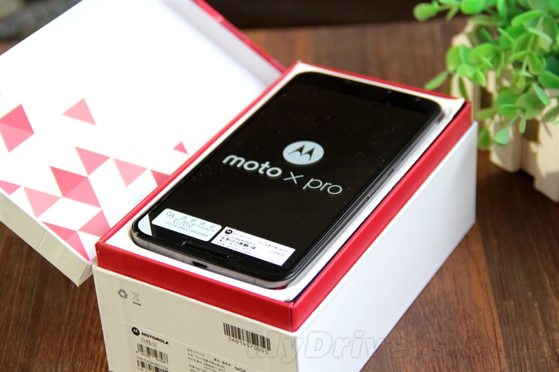 手感最好的大屏手机！4299元Moto X Pro评测
